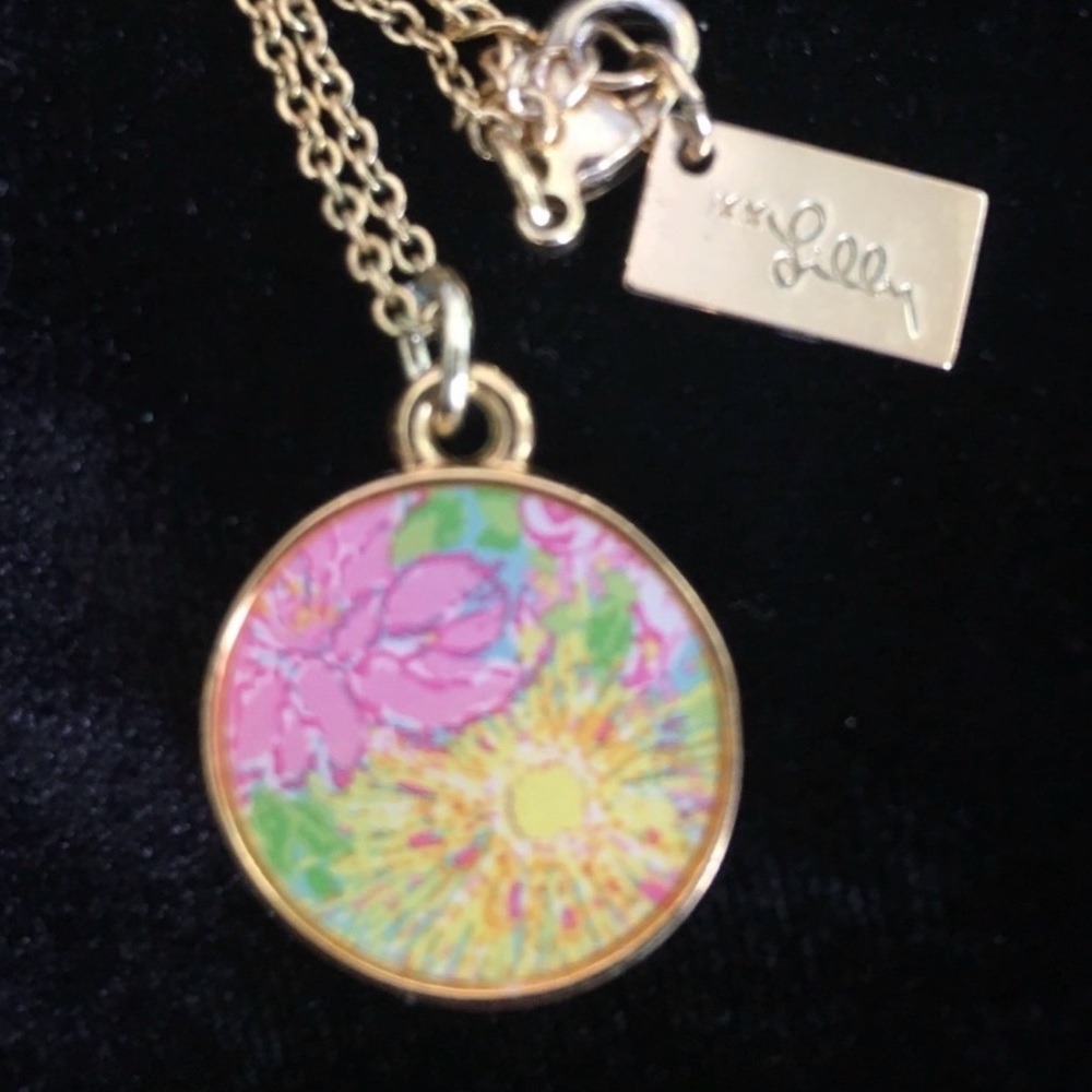 Lilly Pulitzer Gold Floral Round Pendant Necklace - Pink & Yellow
